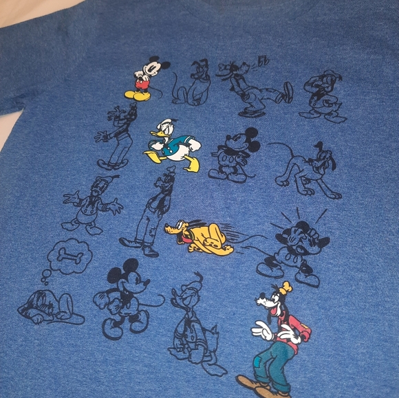 Disney | Characters Tshirt Blue Size M (7/8) Like New - Picture 3 of 8